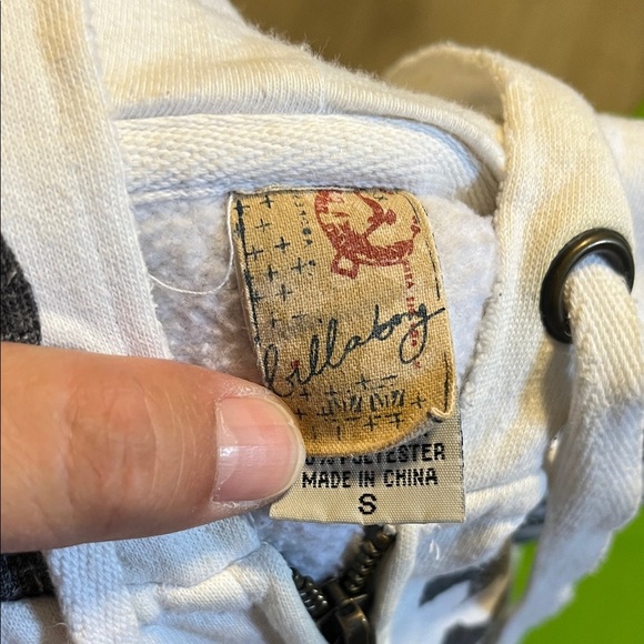 Billabong Black and White Hoodie - Picture 2 of 2